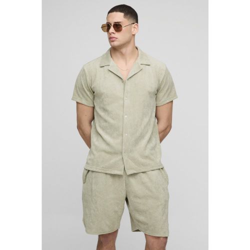 Ensemble en tissu éponge avec chemise et short de running - S - Boohooman - Modalova