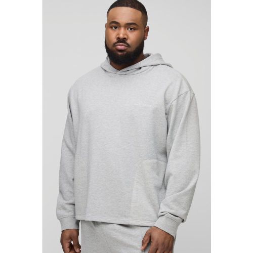 Plus Tonal Embroidered Welt Pocked Hoodie - 2XL - Boohooman - Modalova