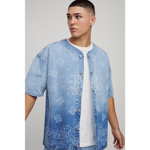 Chemise de baseball en jean à imprimé bandana - S - Boohooman - Modalova