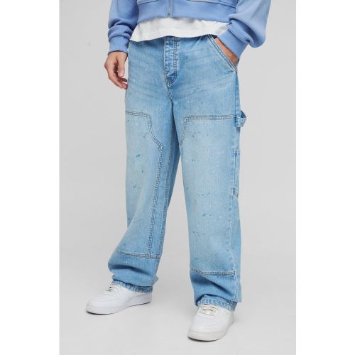 Jean charpentier large à taches de peinture - 28R - Boohooman - Modalova