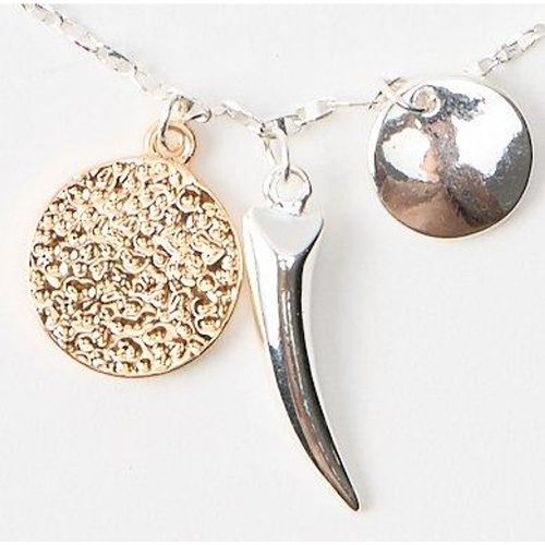 Silver Necklace With Charms - One Size - boohoo - Modalova