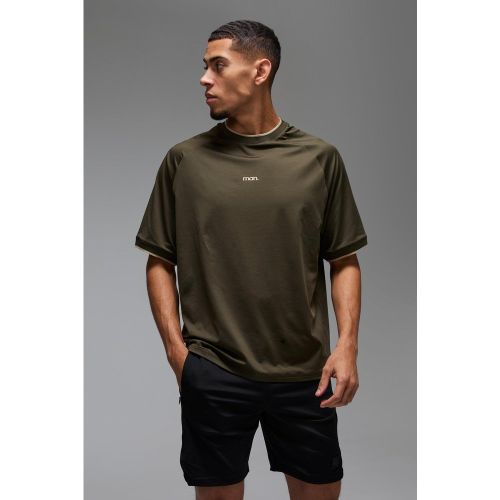 T-shirt de sport oversize performance - MAN homme - S - Boohooman - Modalova