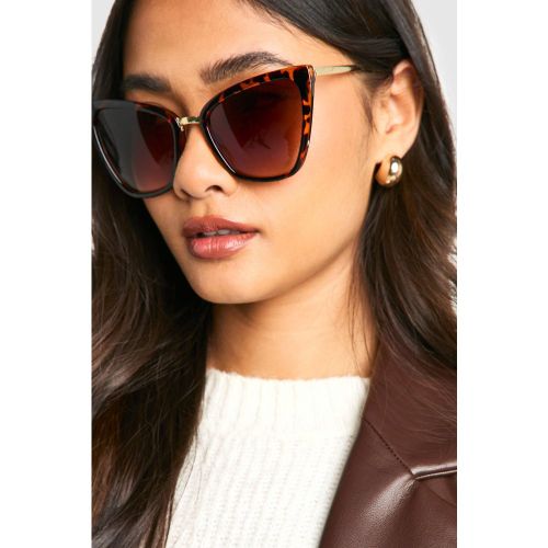 Lunettes De Soleil Fines Style Œil De Chat - One Size - boohoo - Modalova