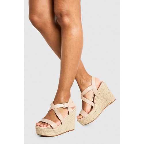 Chaussures À Talon Compensé Et Bride Croisée - Pointure Large - 39 - boohoo - Modalova