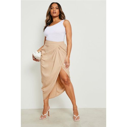 Grande Taille - Jupe Mi-Longue Froncée - 44 - boohoo - Modalova