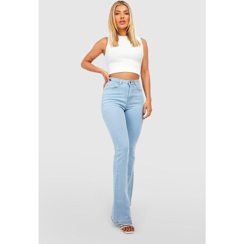 Jean Flare Push-Up Taille Mi-Haute - 38 - boohoo - Modalova