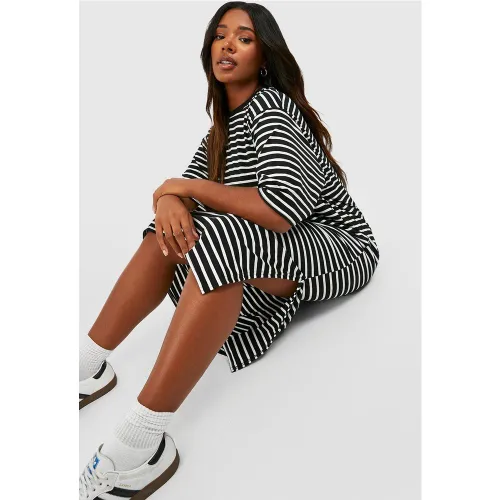 Grande Taille - Robe T-Shirt Rayée En Jersey - 44 - boohoo - Modalova