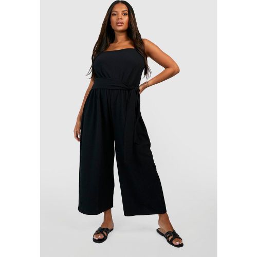 Grande Taille - Combinaison Jupe-Culotte Nouée Texturée - 46 - boohoo - Modalova