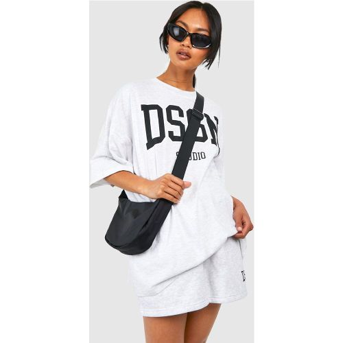 Ensemble Avec T-Shirt À Slogan Et Short - S - boohoo - Modalova