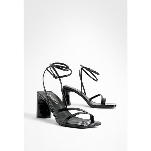 Sandales Asymétriques À Petit Talon - Pointure Large - 39 - boohoo - Modalova