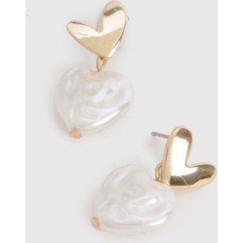 Boucles D'Oreilles Pendantes Perlées En Forme De Cœur - One Size - boohoo - Modalova