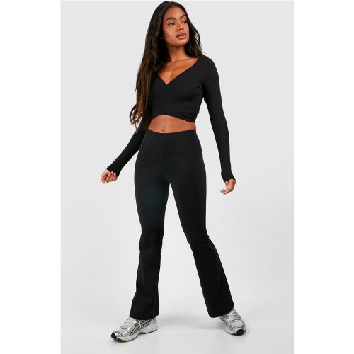 Legging Évasé À Coutures Apparentes - M - boohoo - Modalova