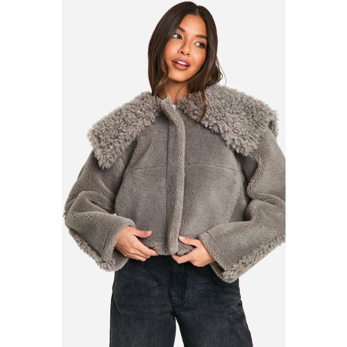 Veste Avec Col En Fausse Fourrure - 38 - boohoo - Modalova