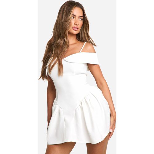 Robe Courte Habillée À Jupe Large - 40 - boohoo - Modalova