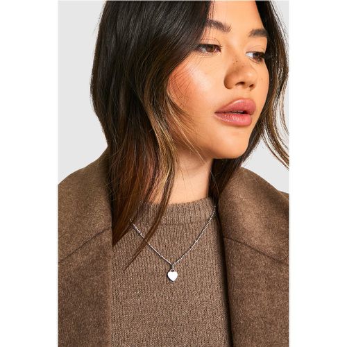 Collier À Pendentif Cœur En Émail - One Size - boohoo - Modalova