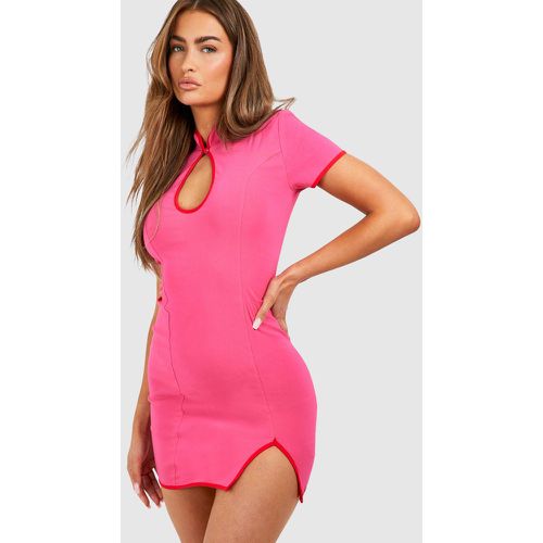 Robe Courte À Manches Capées Contrastantes - 40 - boohoo - Modalova