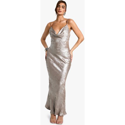 Robe Longue Satinée À Col Bénitier Et Strass - 38 - boohoo - Modalova