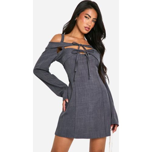 Robe De Tailleur À Col Bateau - 36 - boohoo - Modalova