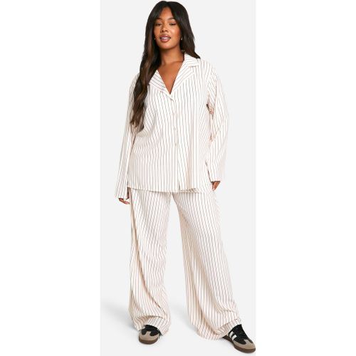 Grande Taille - Ensemble Oversize Avec Chemise Rayée Et Pantalon - Blanc Écru - 44, Blanc Écru - boohoo - Modalova
