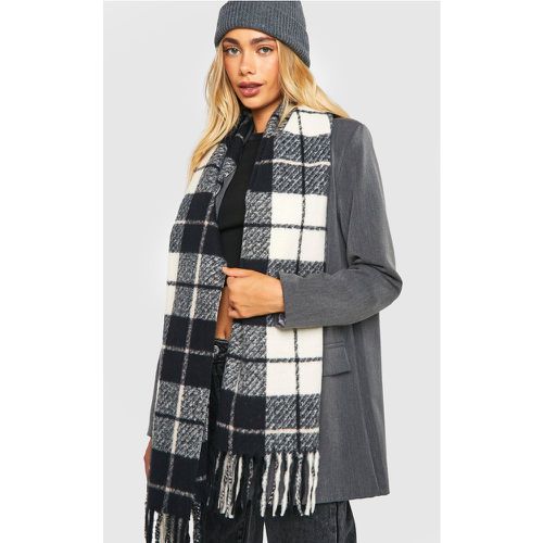 Foulard À Carreaux Et Pompons - One Size - boohoo - Modalova