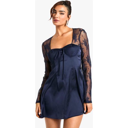 Robe Courte En Dentelle À Manches Évasées - 40 - boohoo - Modalova