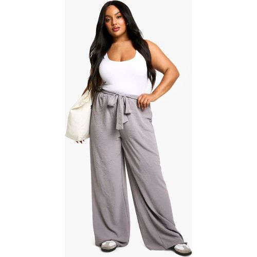 Grande Taille - Pantalon Large Texturé À Ceinture - 50 - boohoo - Modalova