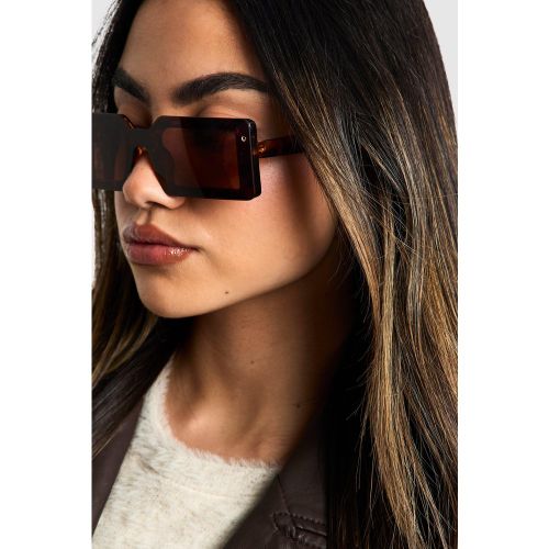 Lunettes De Soleil Carrées À Imprimé Écaille De Tortue - One Size - boohoo - Modalova