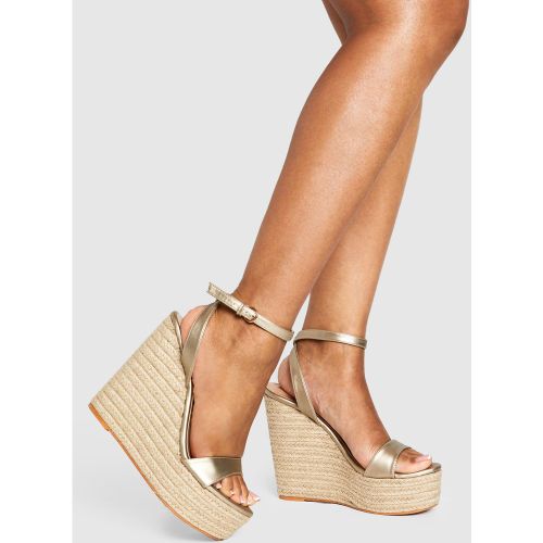 Sandales Mé"Tall"isées Style Espadrilles À Plateforme Et Brides - 36 - boohoo - Modalova