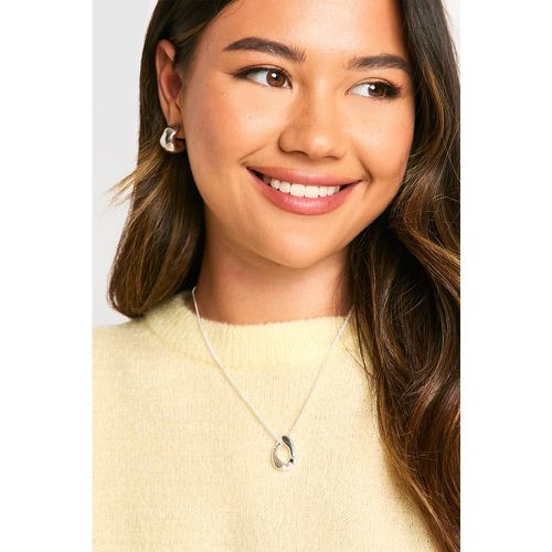 Hammered Oval Drop Necklace - One Size - boohoo - Modalova