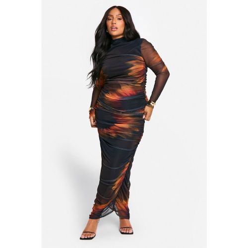 Grande Taille - Robe Longue Froncée En Mesh - 44 - boohoo - Modalova