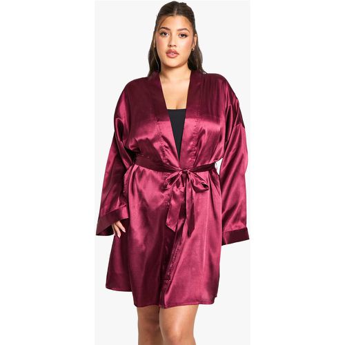 Grande Taille - Robe De Chambre Satinée - 50 - boohoo - Modalova