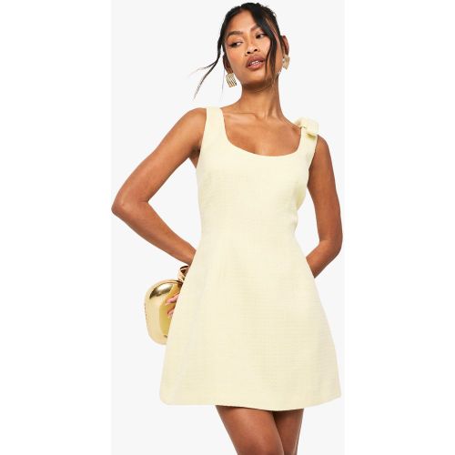 Robe Courte De Tailleur À Ceinture - 36 - boohoo - Modalova