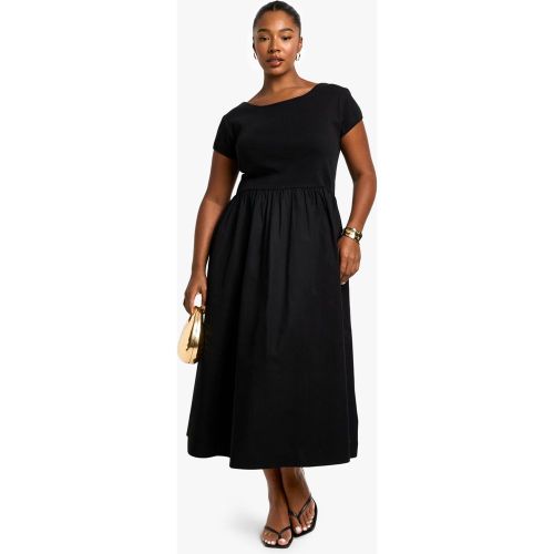 Grande Taille - Robe Babydoll Côtelée À Manches Courtes - 44 - boohoo - Modalova