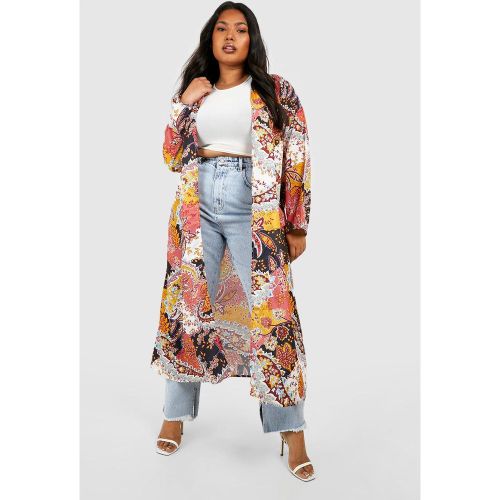 Grande Taille - Kimono Long À Manches Longues Et Motif Cachemire - 50 - boohoo - Modalova