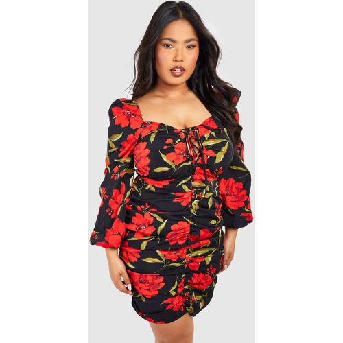 Grande Taille - Robe Froncée À Imprimé Fleuri - 50 - boohoo - Modalova