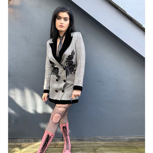 X Sophia Hadjipanteli - Robe blazer croisée à sequins et carreaux écossais - Labelrail - Modalova