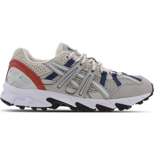 asics grise femme