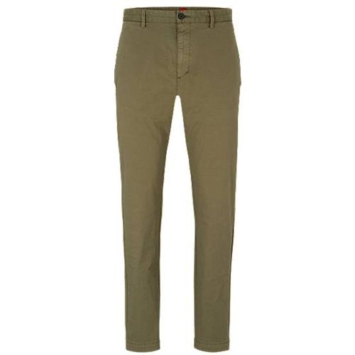 Pantalon Slim Fit en gabardine de coton stretch - HUGO - Modalova