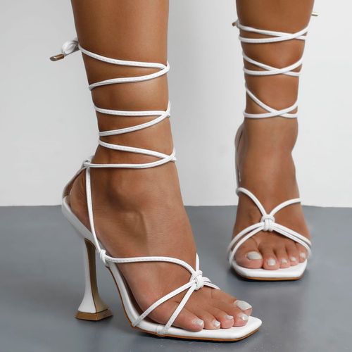Sandales à lanières à nœud design à talons pyramidaux - SHEIN - Modalova
