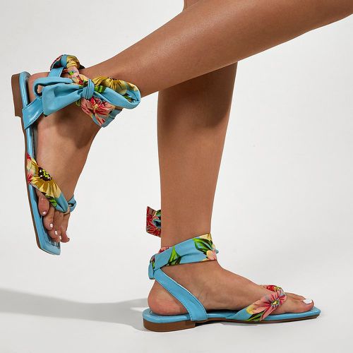 Sandales avec motif fleur à bride à orteil - SHEIN - Modalova