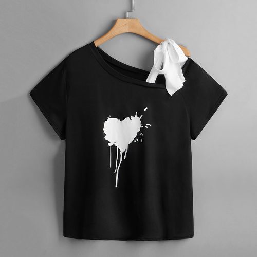 T-shirt à imprimé cœur à col asymétrique à épaule nouée - SHEIN - Modalova