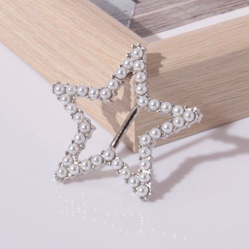 Boucle d'écharpe design étoile à perles - SHEIN - Modalova