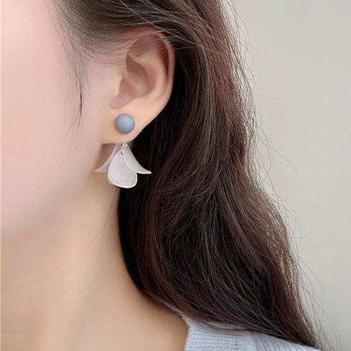 Boucles d'oreilles à détail de pétales - SHEIN - Modalova