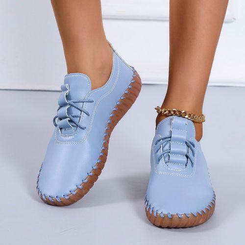 Chaussures oxford minimaliste à lacets - SHEIN - Modalova
