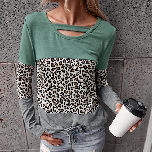 T-shirt léopard à blocs de couleurs découpe - SHEIN - Modalova
