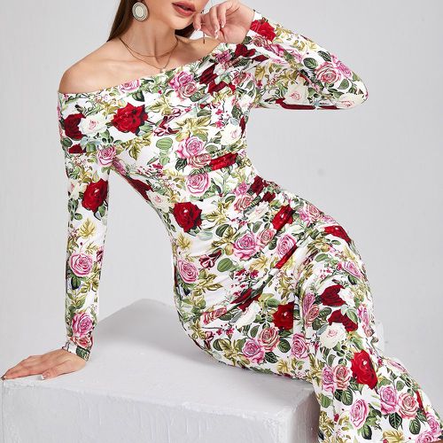 Robe moulante à imprimé floral col bardot à ruché fendue - SHEIN - Modalova