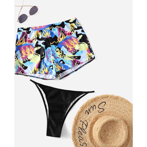 Pièces à motif de flamme Bas de bikini avec Short de bain - SHEIN - Modalova