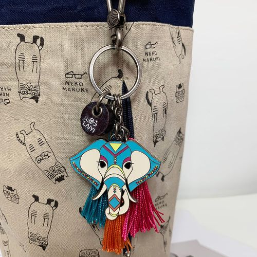 Breloque de sac à design dessin animé à franges - SHEIN - Modalova