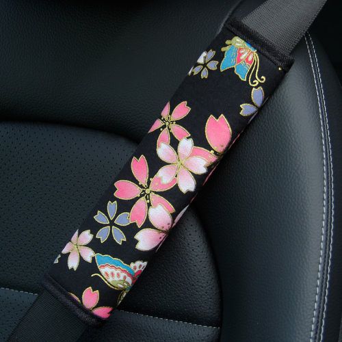 Pièce Couverture de ceinture de sécurité de voiture à motif sakura - SHEIN - Modalova