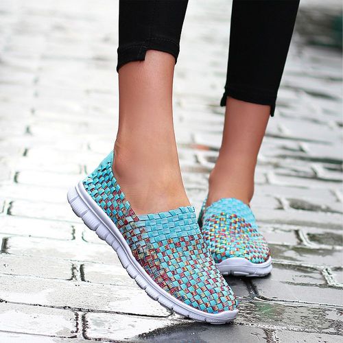Chaussures à blocs de couleurs à détail tressé glissant - SHEIN - Modalova
